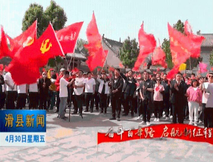 小萌妹的甜美装扮